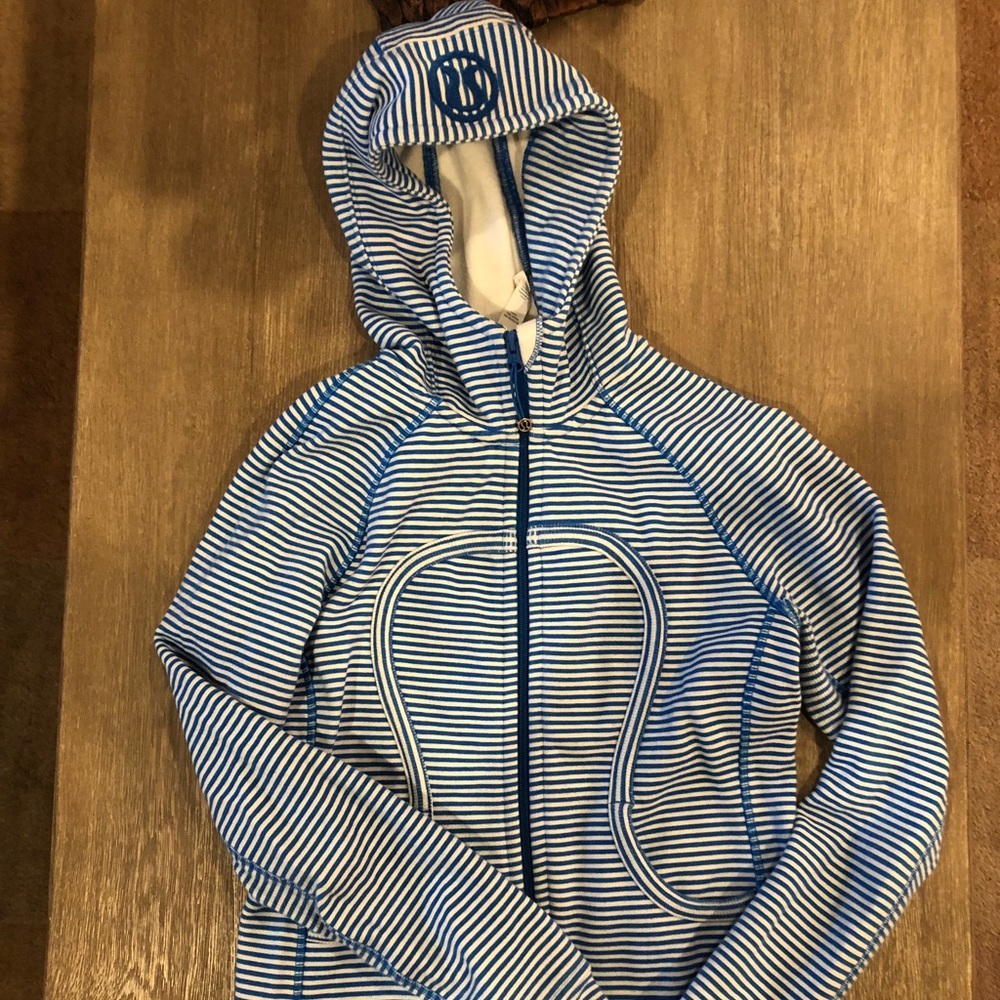 Lululemon Scuba Jacket size 6